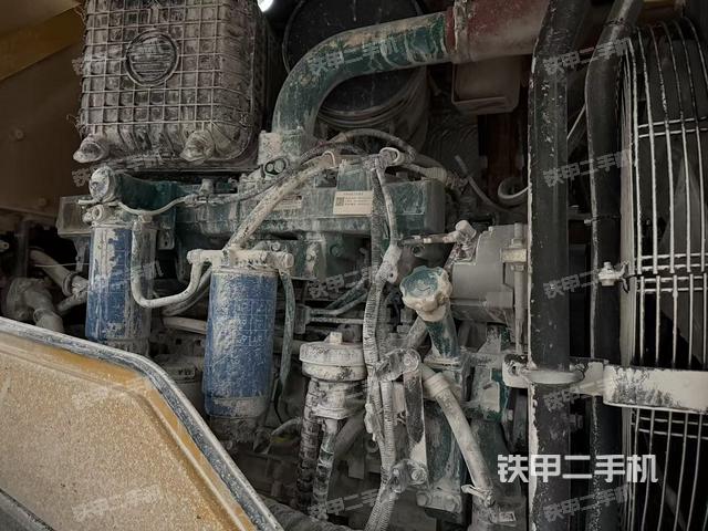 發(fā)動機左側(cè)（整機外觀及大件）