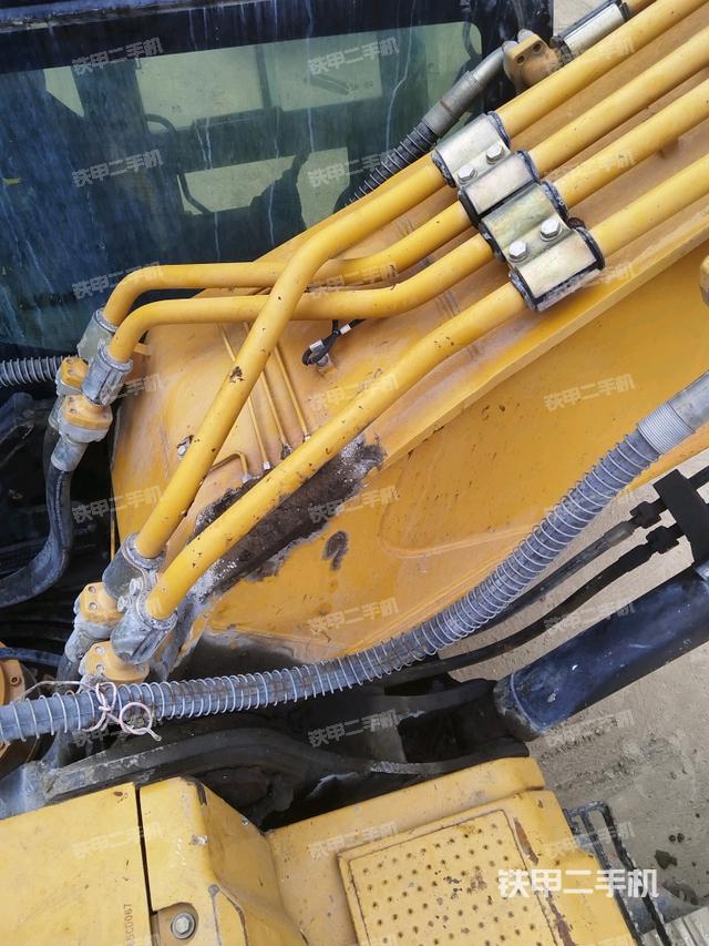 大臂根部?斜視（工作和回轉(zhuǎn)裝置）