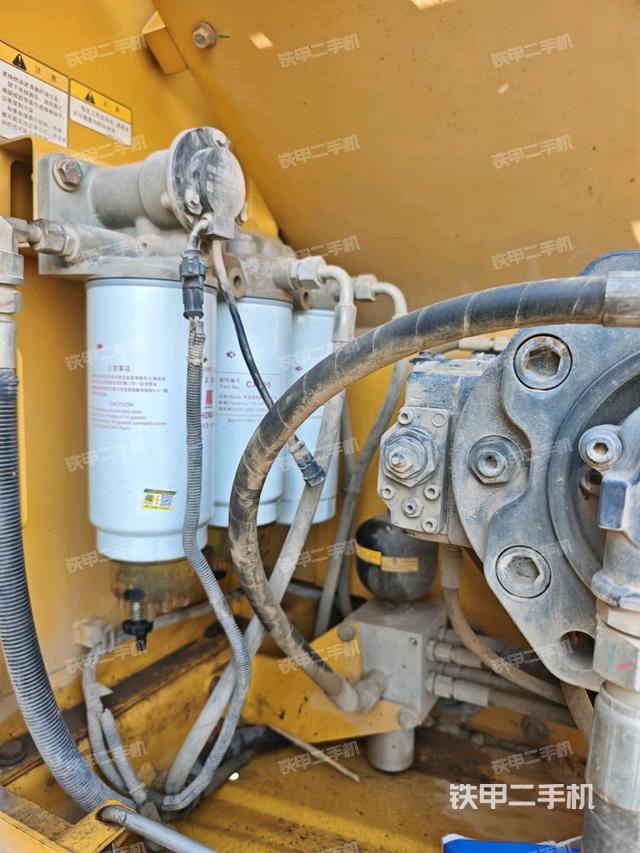 液壓泵斜45?左（大件艙室）