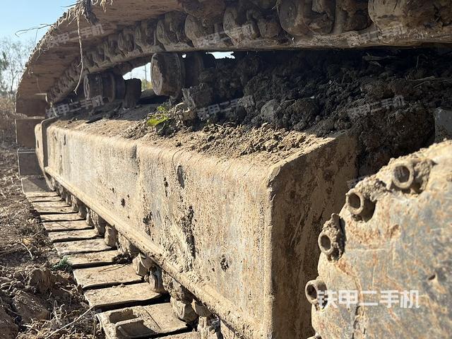 單側(cè)履帶整體（整機外觀）