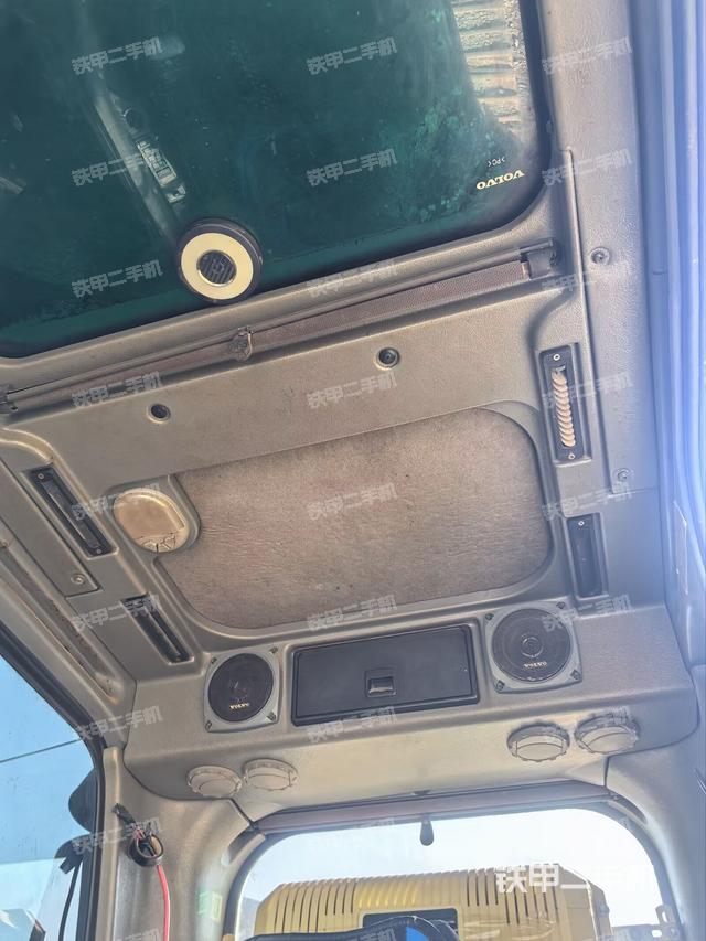 座椅后部（駕駛室部分）