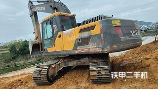 沃爾沃EC210D挖掘機(jī)