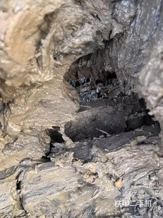 左侧履带整体 （行走机构）