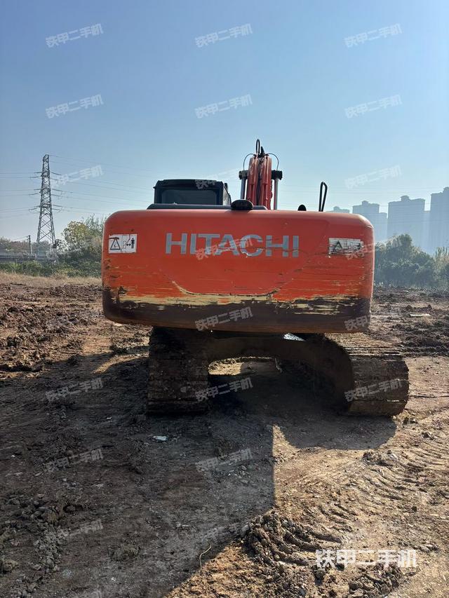 整機右后45°（整機外觀）