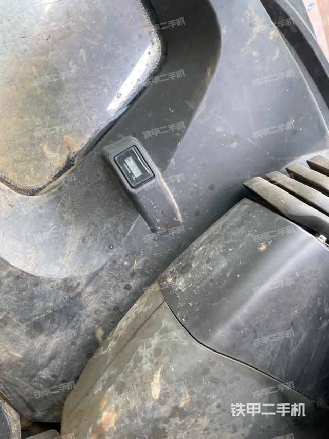 座椅后部（駕駛室部分）