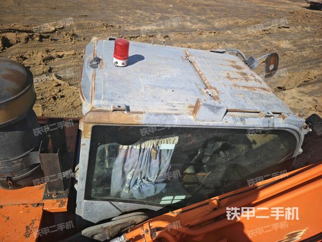 气门室盖螺丝特写（上车部件）