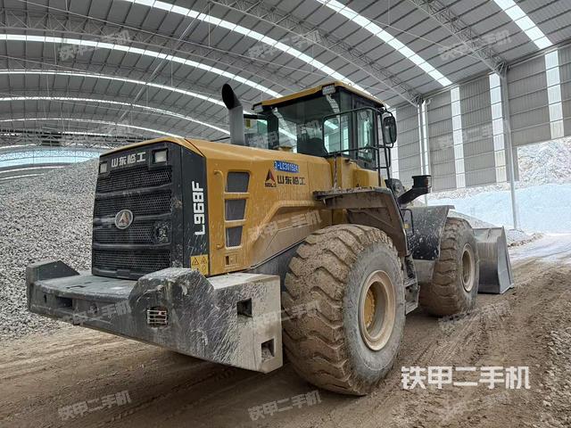 整機右后45°（整機外觀及大件）