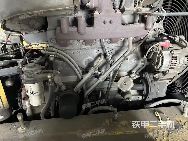 發(fā)動(dòng)機(jī)（設(shè)備外觀及核心部件）