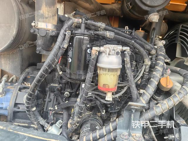 发动机整体俯视（整机外观）