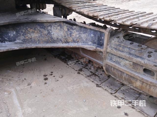 左導(dǎo)向輪（行走機(jī)構(gòu)）