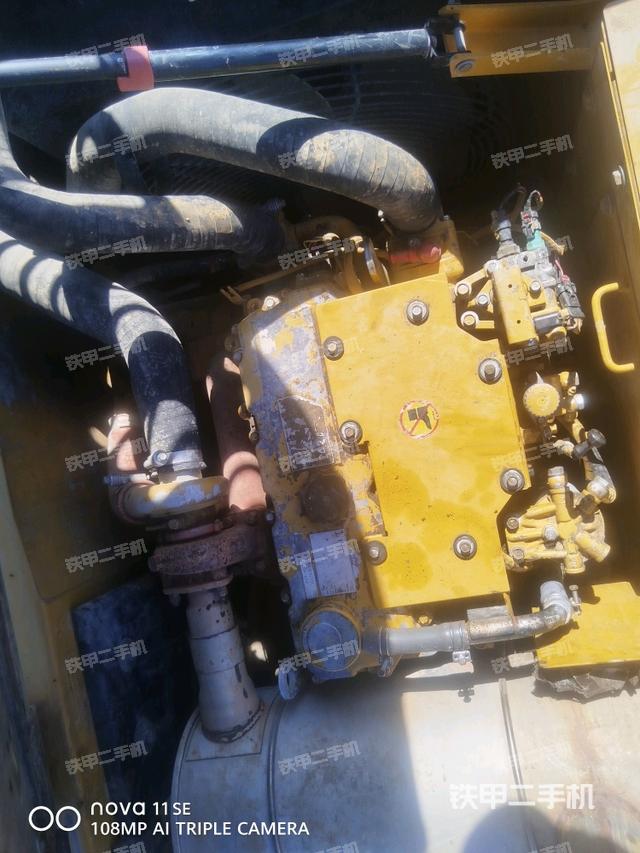 發(fā)動(dòng)機(jī)整體俯視（整機(jī)外觀）