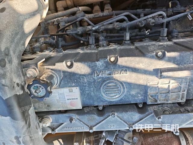 氣門室蓋螺絲特寫（上車部件）