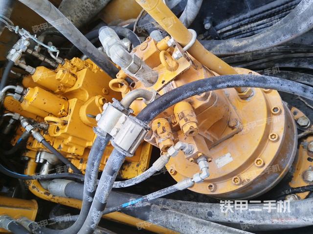 回轉(zhuǎn)馬達(dá)（上車部件）