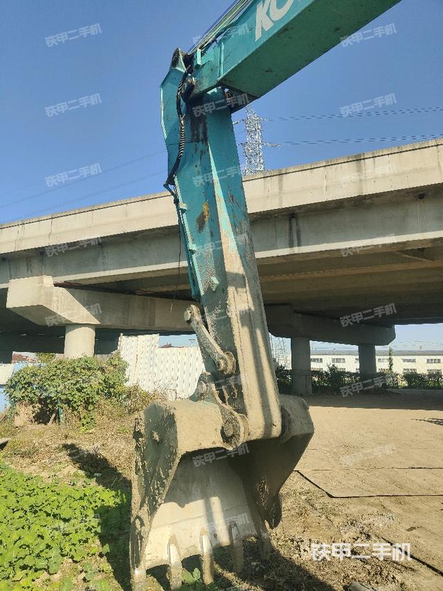 小臂整體左后（工作和回轉(zhuǎn)裝置）