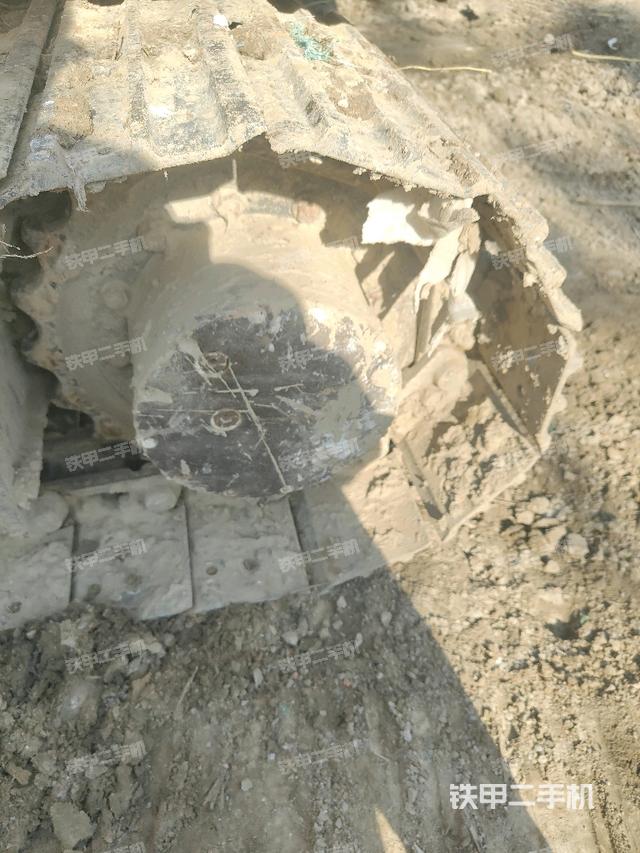 左側(cè)行走馬達(dá)蓋板（行走機(jī)構(gòu)）