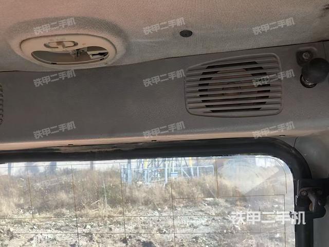 駕駛室頂部（整機(jī)外觀）