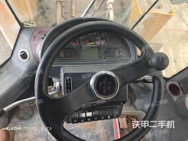 驾驶室操作台（整机外观及大件）