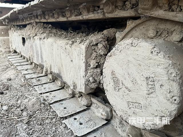 单侧履带整体（整机外观）