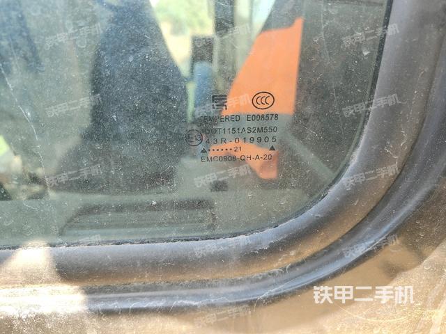 后窗玻璃角標(biāo)（駕駛室部分）