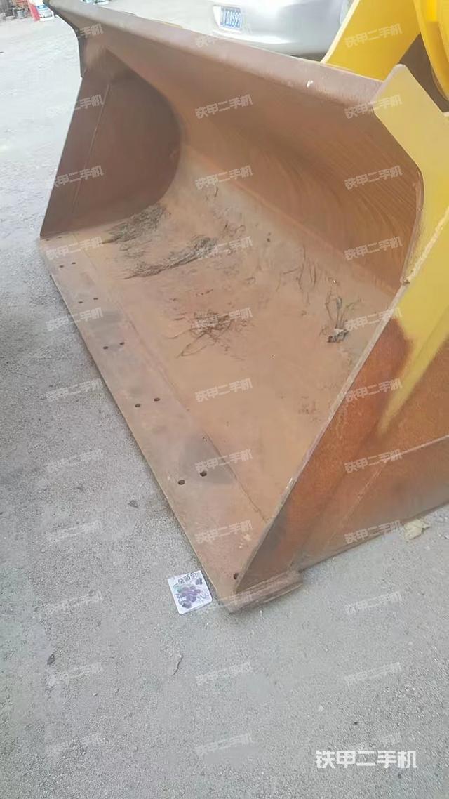 工作裝置整體（整機外觀及大件）