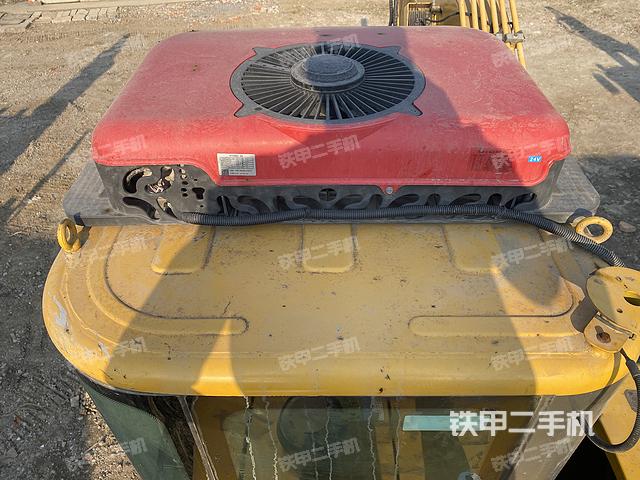 駕駛室頂部（整機(jī)外觀）