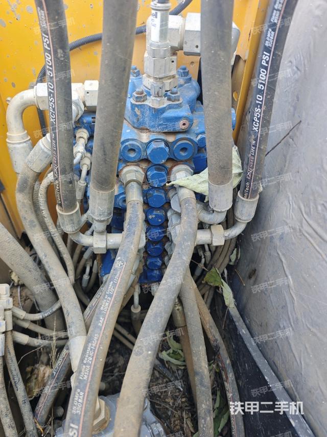 分配閥（上車部件）