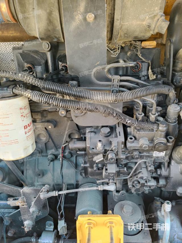 發(fā)動(dòng)機(jī)整體俯視（整機(jī)外觀）