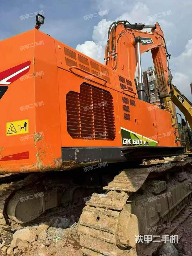 整機右后45°（整機外觀）