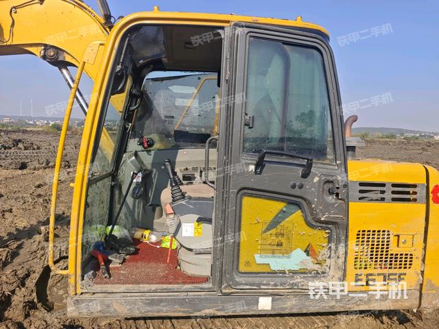 頂棚整體（駕駛室部分）