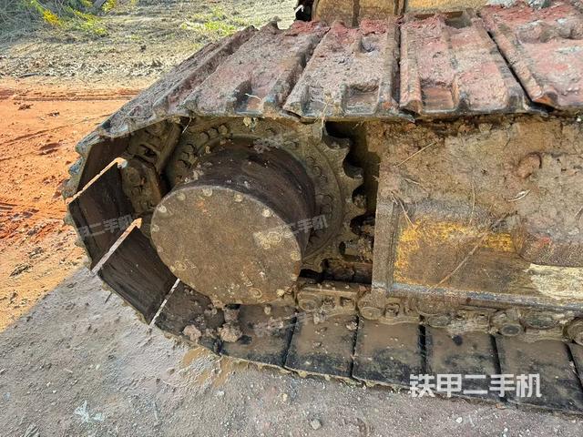 單側履帶整體（整機外觀）