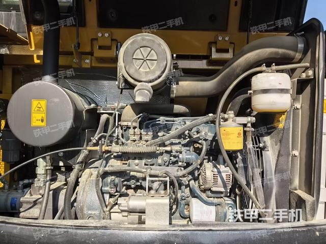 发动机整体俯视（整机外观）