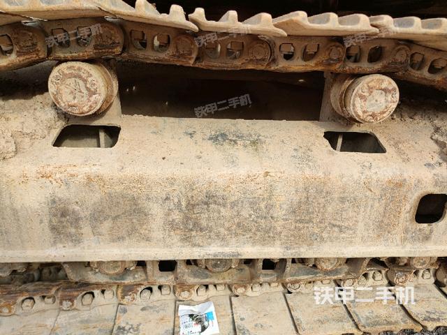 左導(dǎo)向輪（行走機構(gòu)）