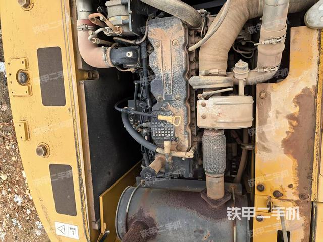 发动机整体俯视（整机外观）