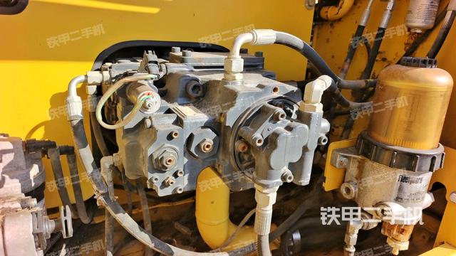 液压泵斜45 左（大件舱室）