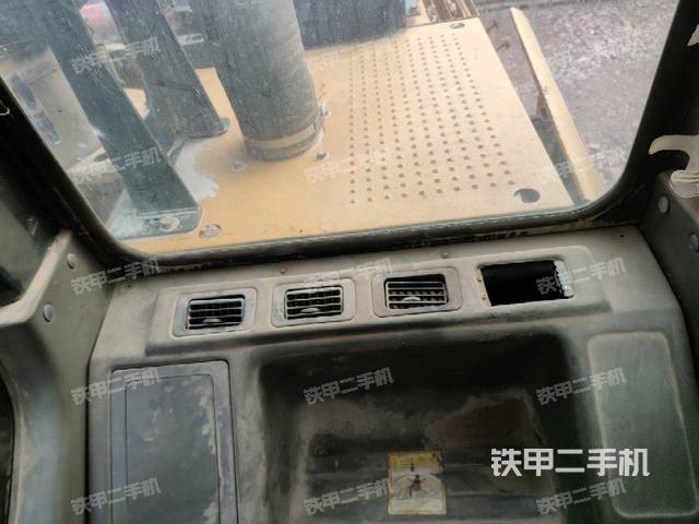 座椅后部（駕駛室部分）