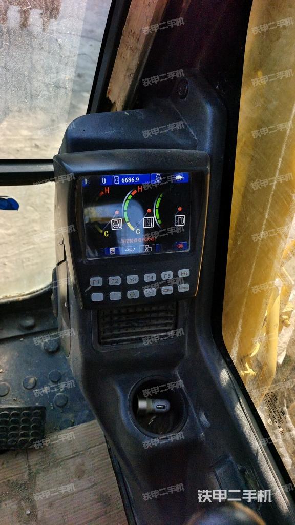 显示屏 （驾驶室部分）