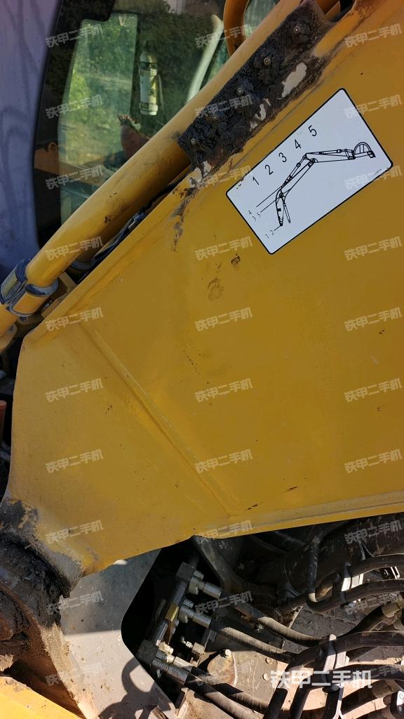 大臂根部 斜视（工作和回转装置）