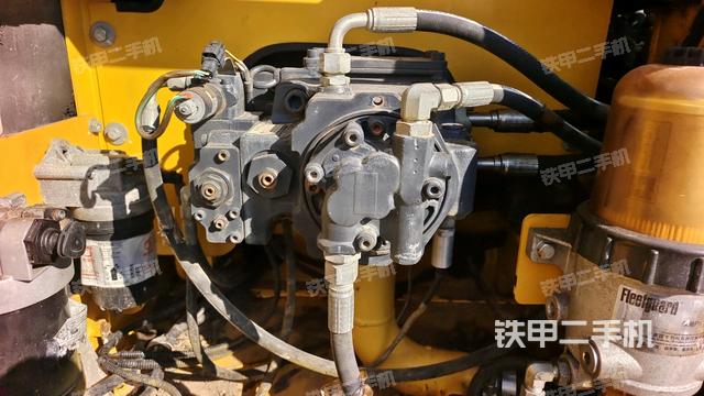 液压泵室（大件舱室）