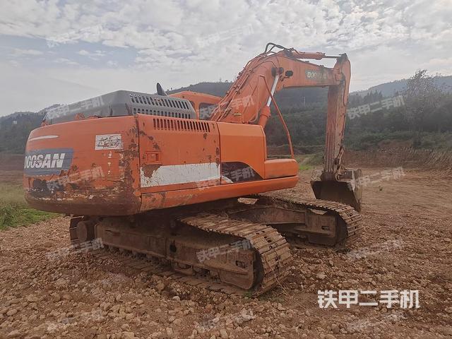 整機(jī)右后45°（整機(jī)外觀）