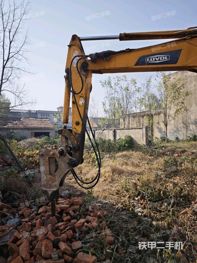 小臂整體左后（工作和回轉(zhuǎn)裝置）