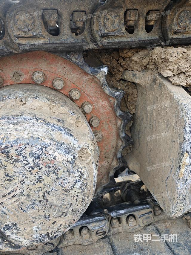 單側(cè)履帶整體（整機外觀）