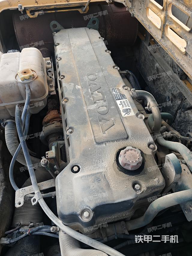 發(fā)動機整體俯視（整機外觀）