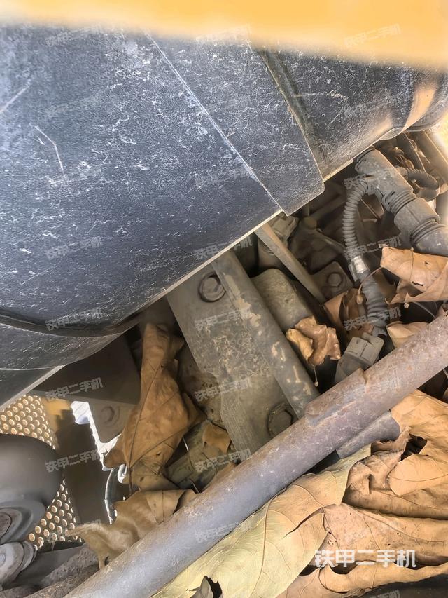 风扇及皮带（压路机发动机舱）