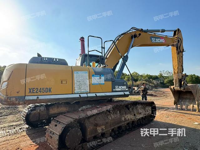 整機右后45°（整機外觀）