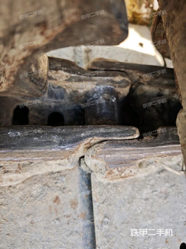 左托鏈輪和鏈筋（行走機(jī)構(gòu)）