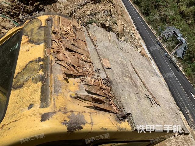 駕駛室頂部（整機(jī)外觀）