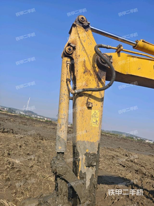 小臂整體右前（工作和回轉(zhuǎn)裝置）