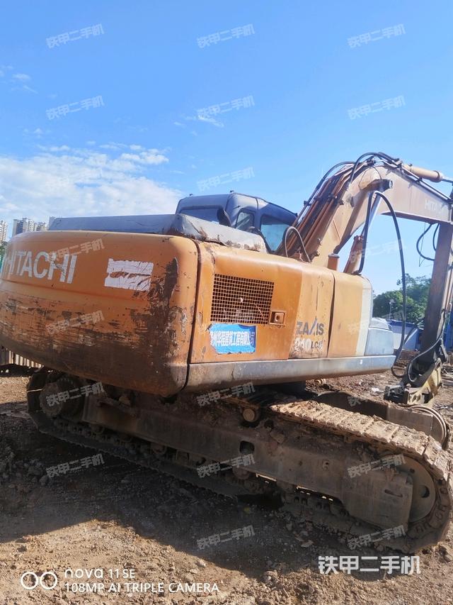 整機右后45°（整機外觀）