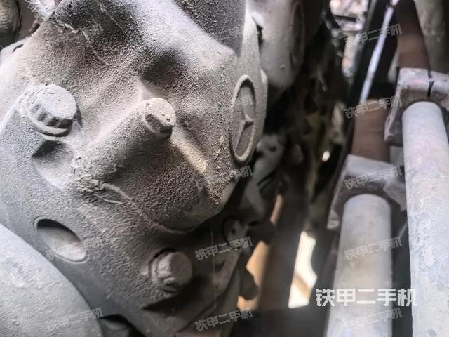 发动机（汽车起重机关键部件）