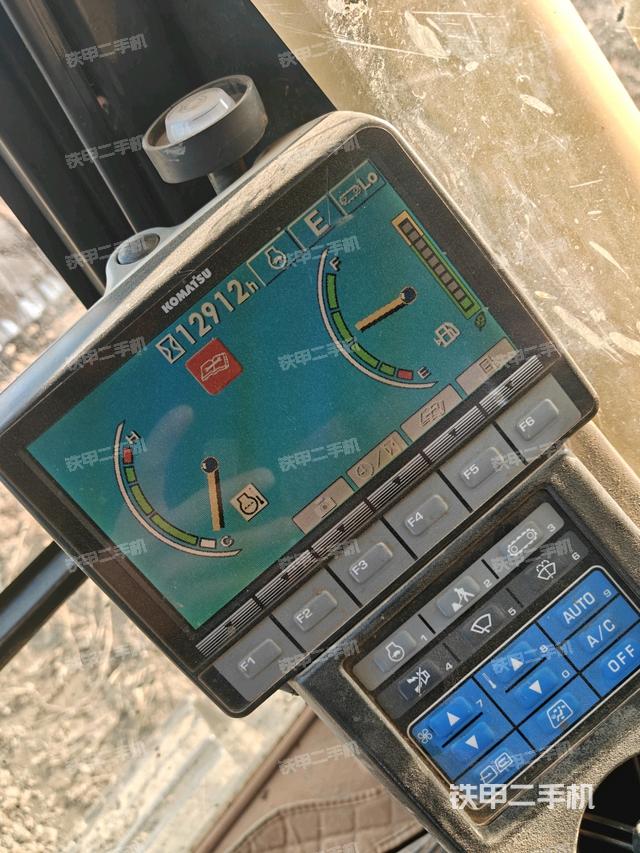 小時(shí)表（駕駛室部分）